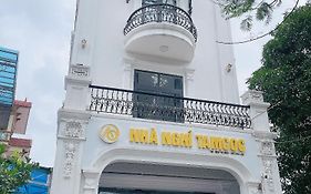 Nhà nghỉ tam cốc